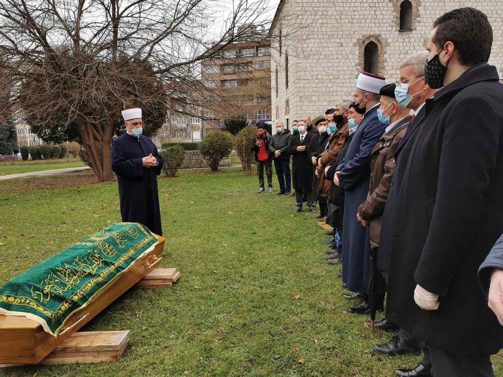 Klanjana dženaza dr. Seadu Jamakosmanoviću